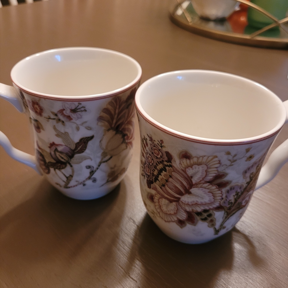 222 Fifth Floral Mugs - Pink and Cream